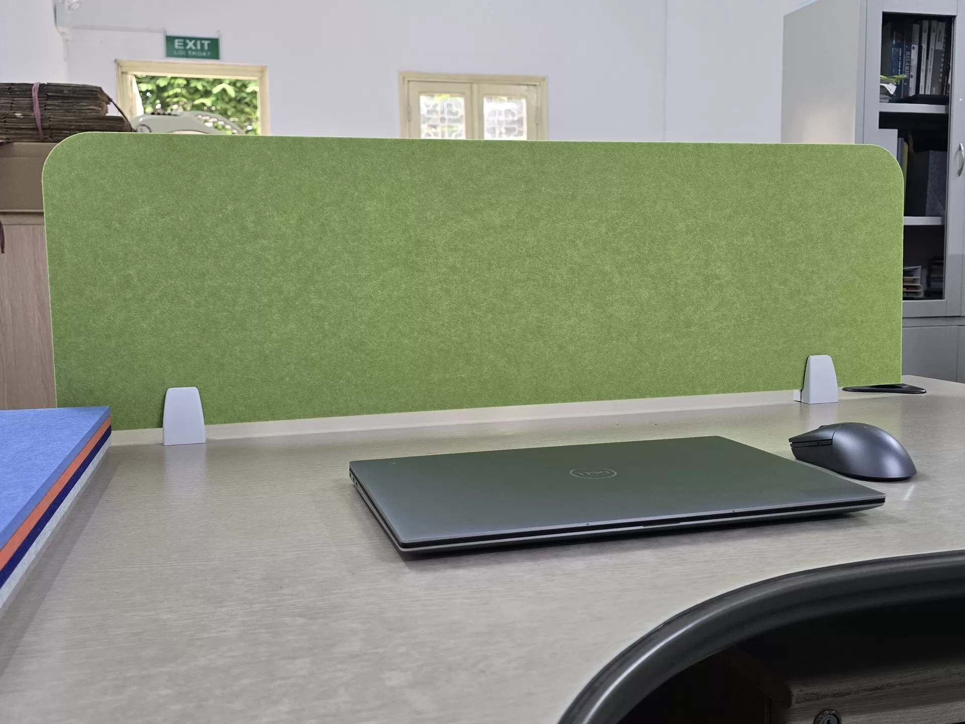 Thị trường vách ngăn văn phòng không chết, mà đang bước vào giai đoạn tái cấu trúc mạnh mẽ.