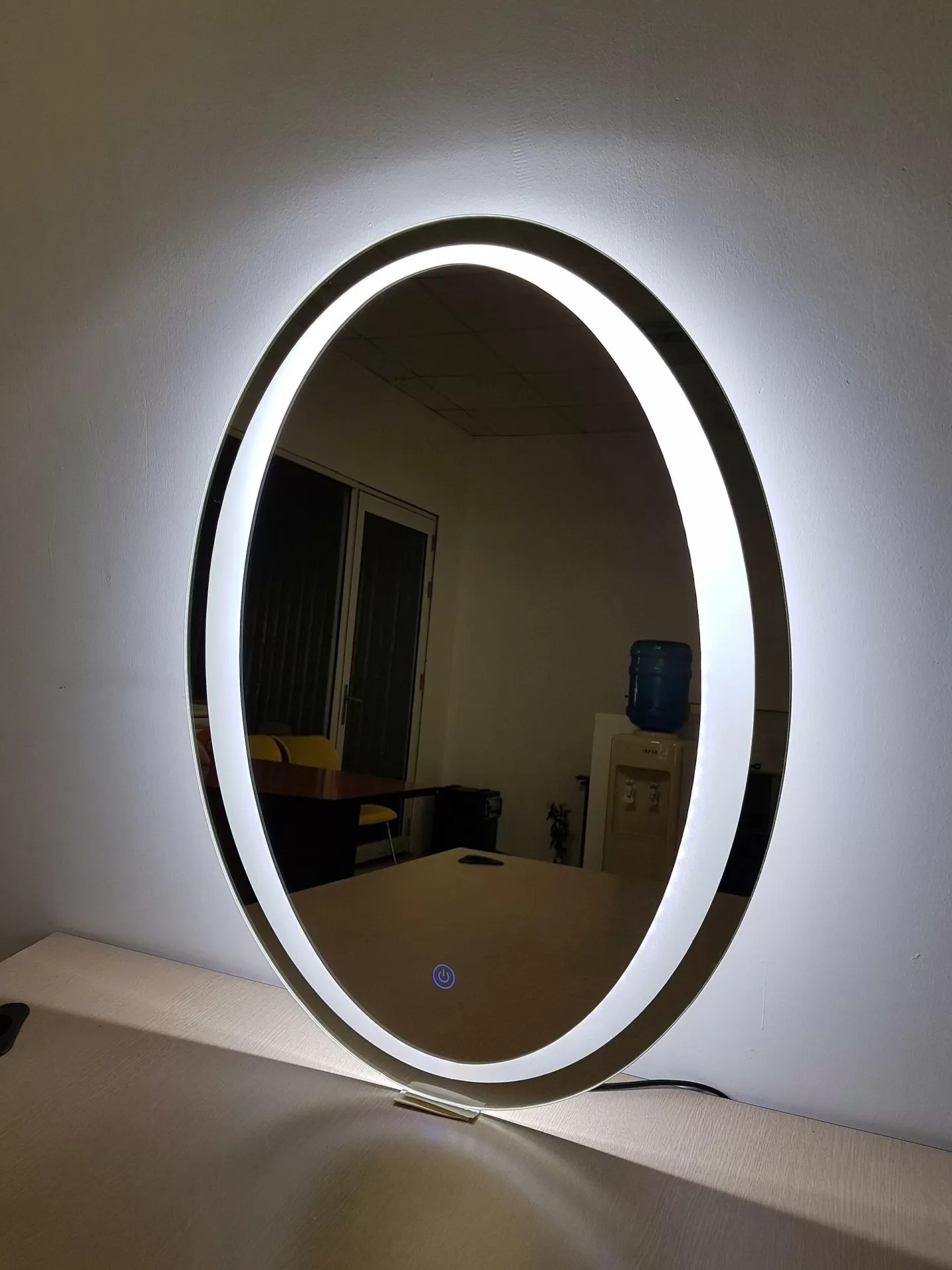 Gương đèn LED MJL-8817